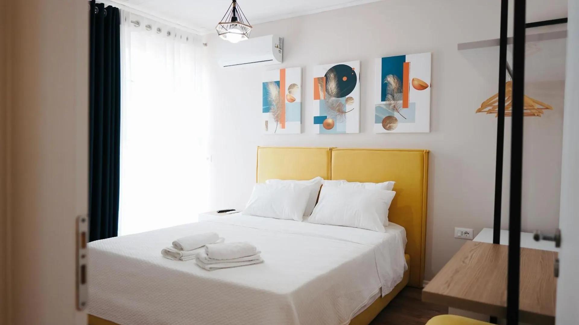 Luxury Apartment At Saranda Port